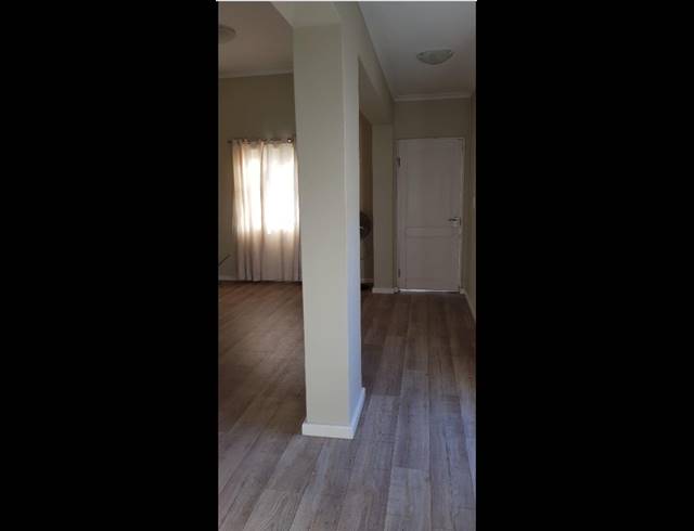 2 bed property to rent in BURGUNDY ESTATE